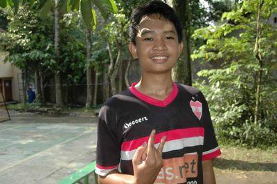 SMK ADI SANGGORO.KIPER FUTSAL.REISAS.Ibuku adalah hal yg paling berharga bagiku.Islam.I Love Allah.