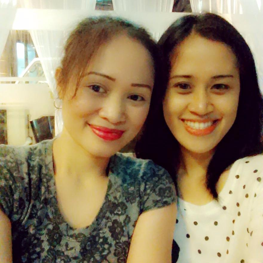 There's #Beauty in everyone.

Nurse | ENFP | Freelancer | Atenista | Admin @TheSeamlessLife