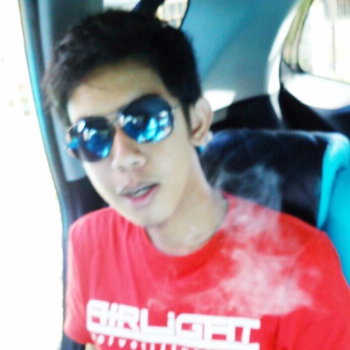 ASLI DARAH BUGIS....
IG  : @ladang_burica
FB : ichsan sank
:)