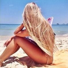 I'm blonde and almost always at the beach☀️sometimes I'm a bitch get over it
• header is mine•