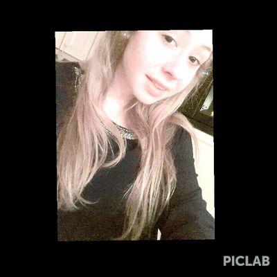 friends  { i love you , best friend ♡ x rosalie }
