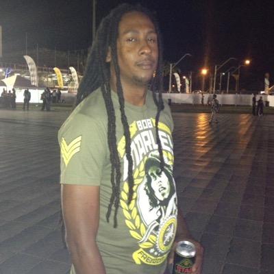 Profile Picture of Niven Joseph (@dapper1941) on Twitter