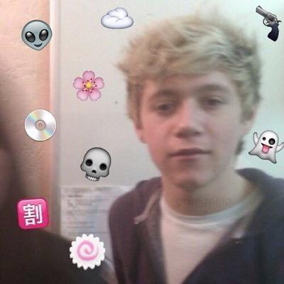 niall makes me cry but happy cry bc hes niall and niall makes me happy