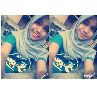 izzatierosli_'s profile picture. [#] Wanna look like classy