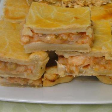 Uma pitada de sal, outra de pimenta do reino, amasse o alho, refogue no azeite. Mostre seu talento, o seu tempero único, aquilo que tem a sua marca. Comida!