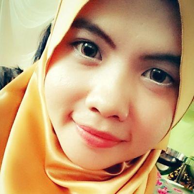 aniesabebeh's profile picture. 