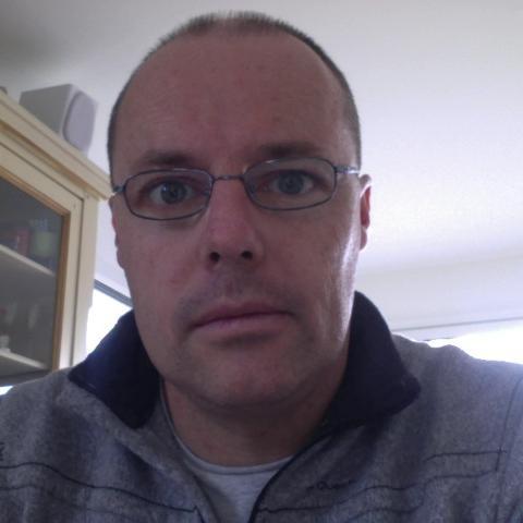 BernardVALTON's profile picture. Fan de SF, de BD, de jeu, de sport et de politique