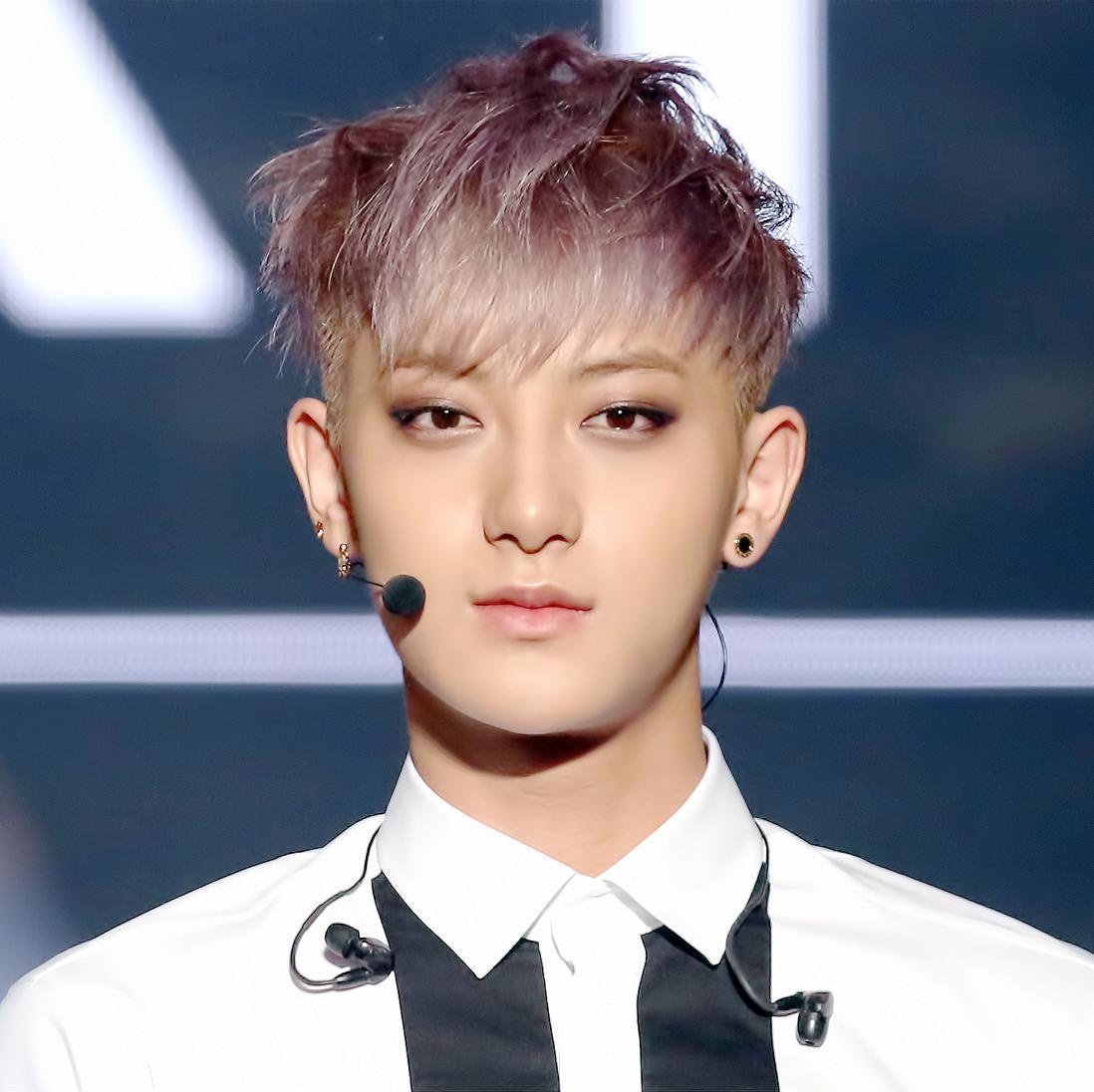 MEITAO/메이타오 ::  EXO-M TAO FANPAGE / http://t.co/qfUVFTQ5sG / meitao0502@gmail.com / IG; @MEITAO5_2