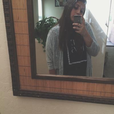 TwerkingNoBonez's profile picture. 