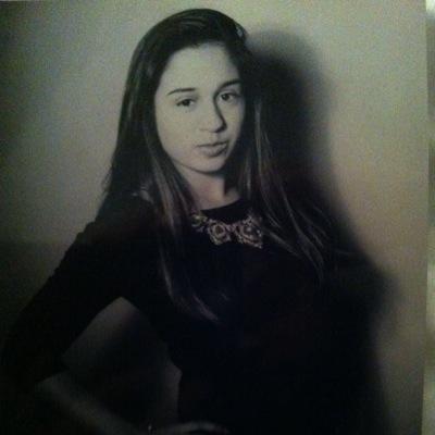 Irish/bangledesh DOB 15/09/97 snapchat:k4ti3.x instagram: katiexll
