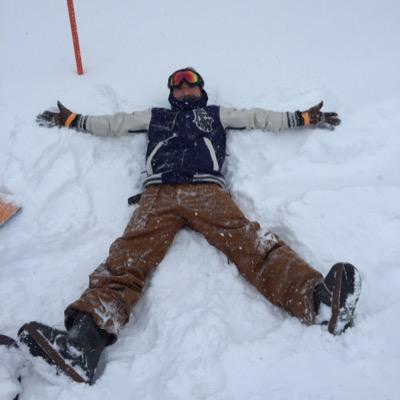 ZLZItkeT9WwDWt4's profile picture. 