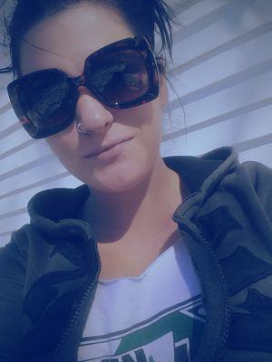 GreenKween420's profile picture. 