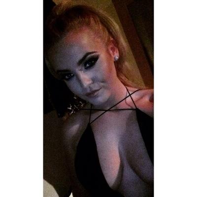 Liverpool
Bbm 7E0E2BFE
Snapchat megwilliams96x
Instagram-meganwilliams_xx
