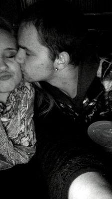 TannerJillian's profile picture. 