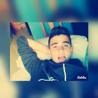 Instagram~ juanmitttta. Ser Fuerte Es Llorar a escondidas y sonreir en publico.
