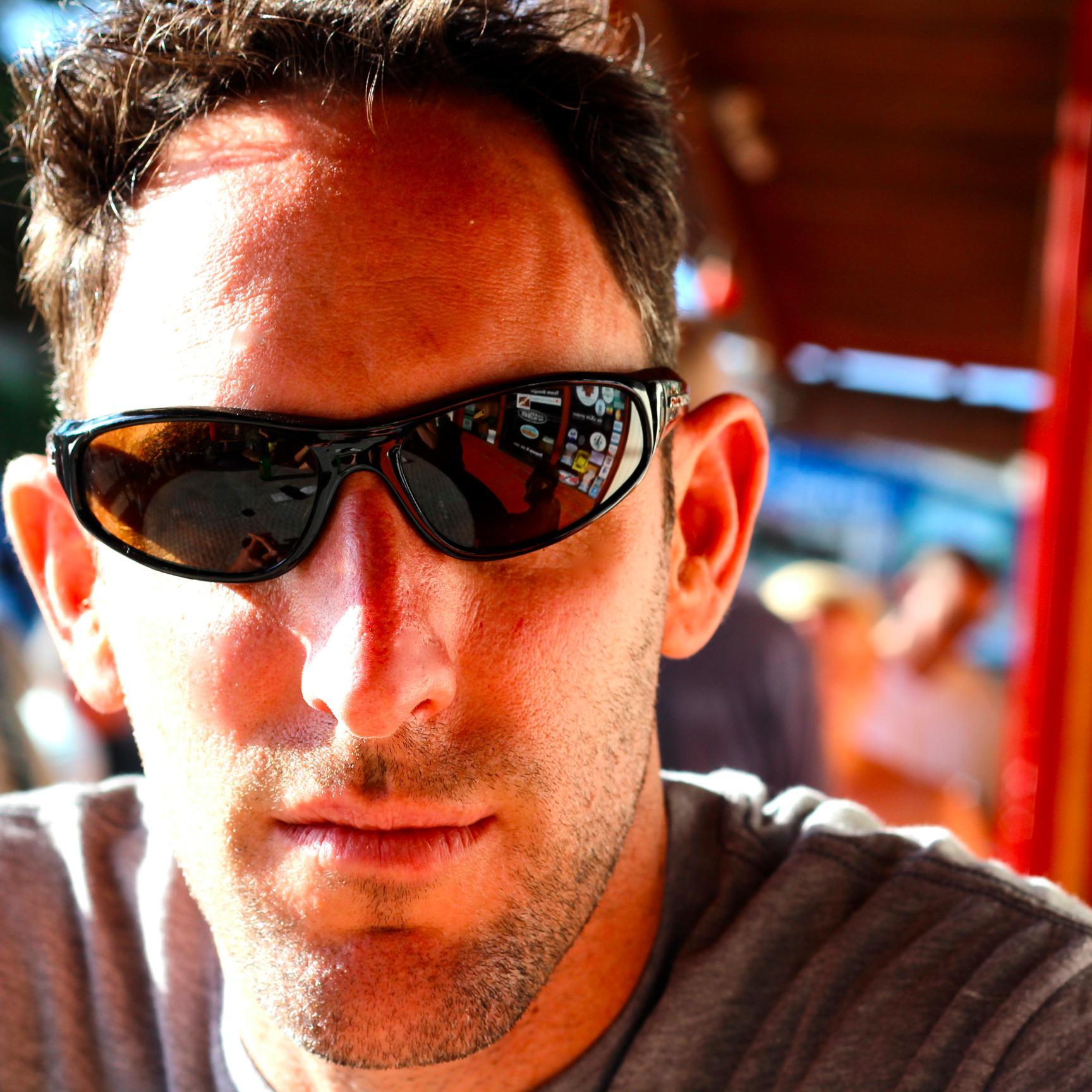 World Traveler. Music Obsessed. Dad. Making it in the world today. Formerly @Hootsuite @Twitter.