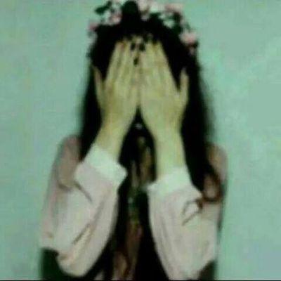 ‏عبير -16 سنه                   #فآنز_برنآمج_ليش_ياخي لي هدف كبير وطموحه جدآ بأن اكون دكتوره لآينتقدهآ المجتمع العربي مهمآ كآن عملهآ . على قولتكم (الشغل مب عيب