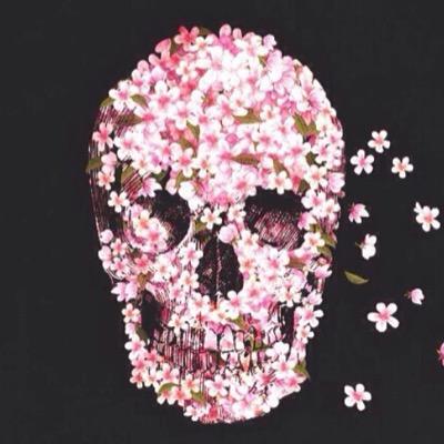 Love38301064's profile picture. breaking news : ☺️ I DONT CARE