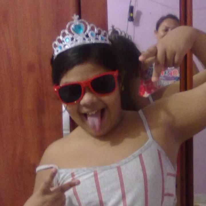 Daniinaa Profile Picture