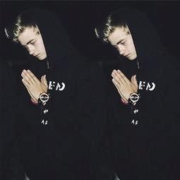 Please rt this and tag Johnson thankyou so much!! https://t.co/GbPvps38n3