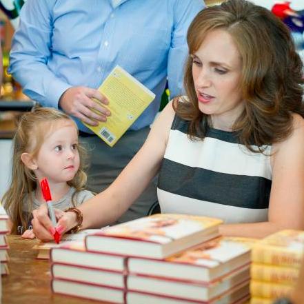 YA Author of The Queen of Kentucky and the Wildflower series. Female-driven Comedy Screenwriter of Breeders. Mom x 4. Originally from KY, kickin' it in NY.