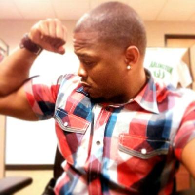 •NEW ACCOUNT• FOLLOW ME• #SCSUALUM #SEMIPRO #NUPE #SINGLE #PROFESSIONAL #PROBLACK #EDUCATEDBLACKMAN