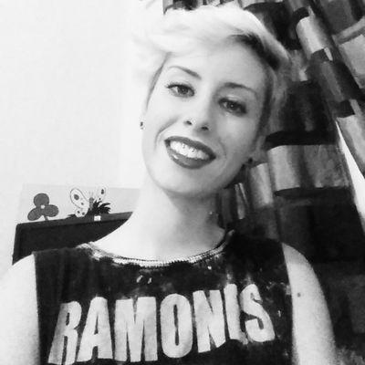 el corazon tiene razones que la razon no entiende !! ♡