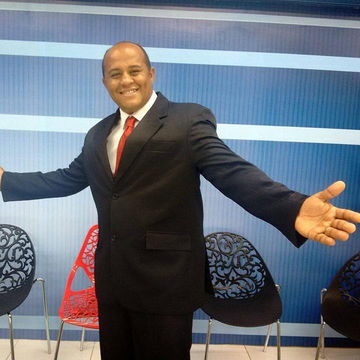 KarlosWonney's profile picture. 