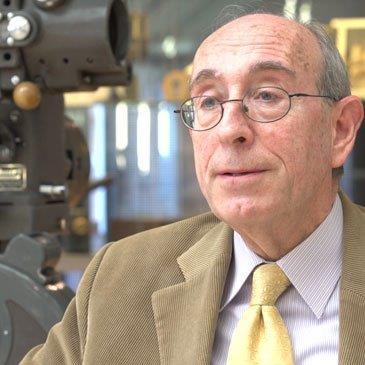 Catedrático emérito de Historia Contemporánea y Cine de la Universitat de Barcelona. Fundador del Centre d'Investigacions Film-Història.