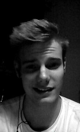 siwucha12321's profile picture. 