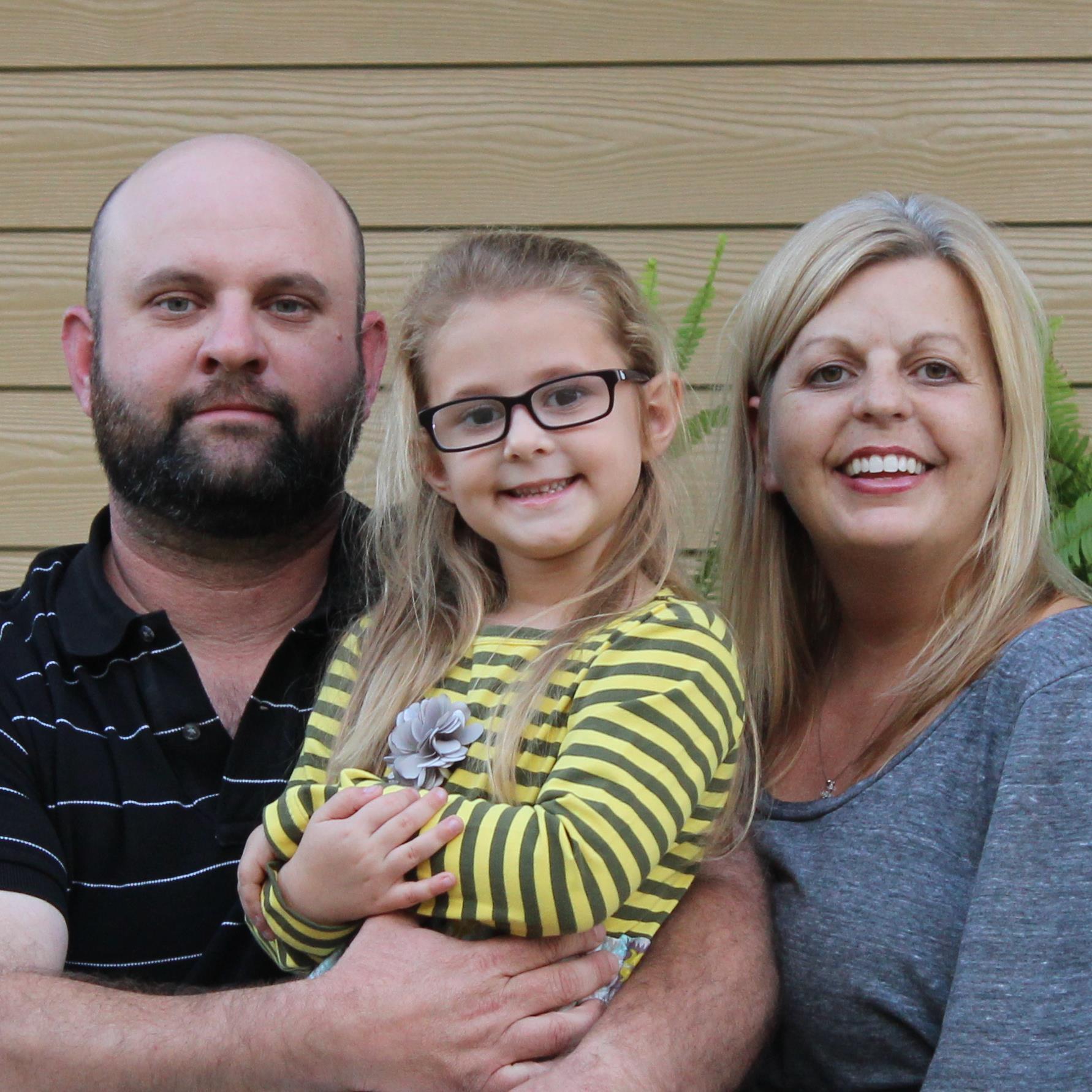 Child of God, wife, bonus mom, daughter, sister, aunt! My greatest blessing call me Aunt Man-Man, Manda and wifey!