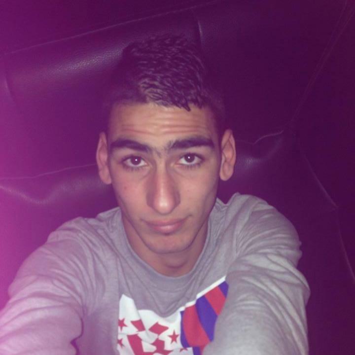 sicho2323's profile picture. 