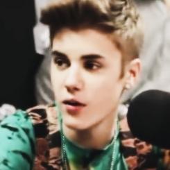 milufontan's profile picture. × La música, mi vida, mi todo × Mis ídolos lo único que esta bien el mundo ×