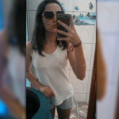 fã dos melhores 
❤Tetê, Malena,Cauê,spok❤