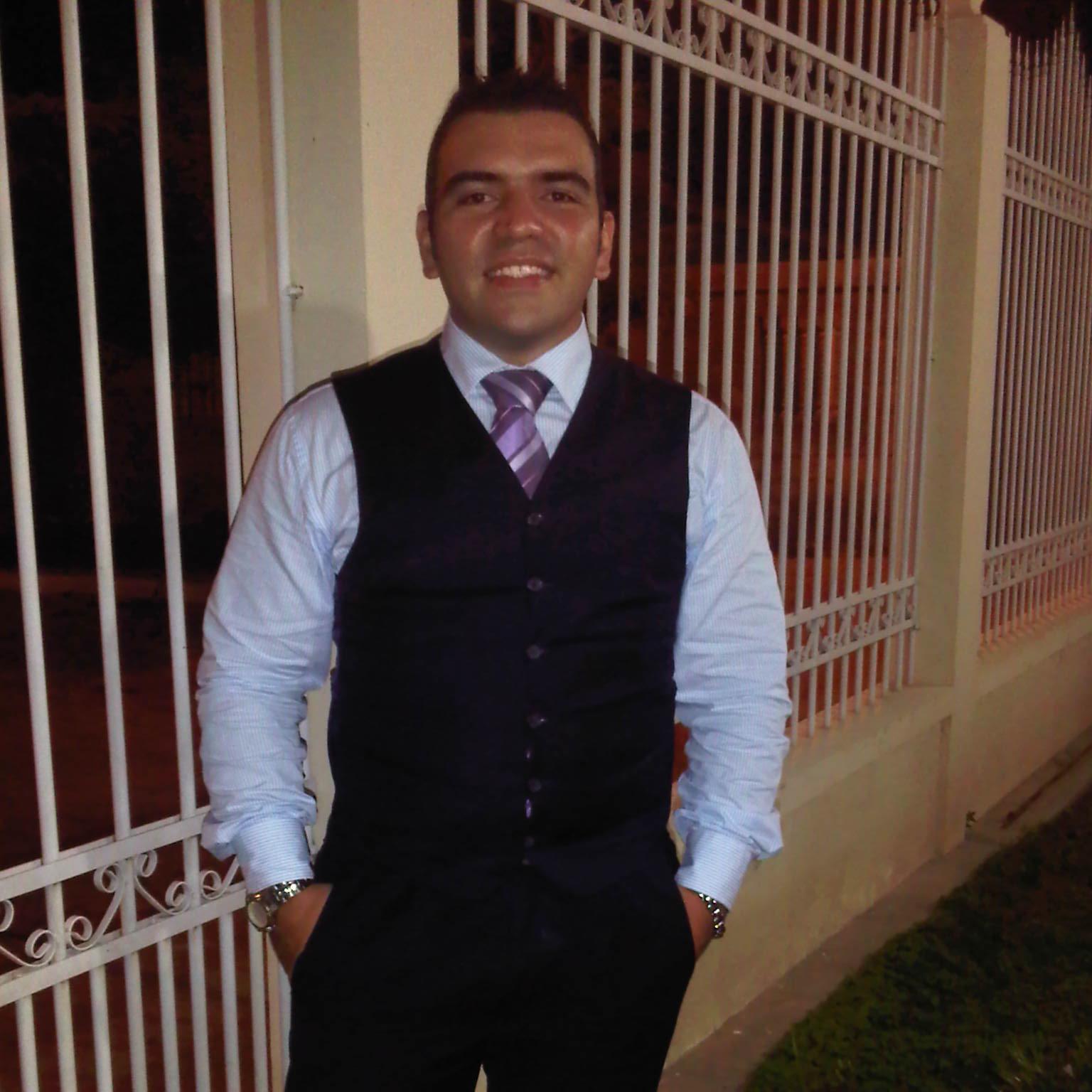 Cristiano/Emprendedor/ Networker. Instagram: ronald.deoliveira
