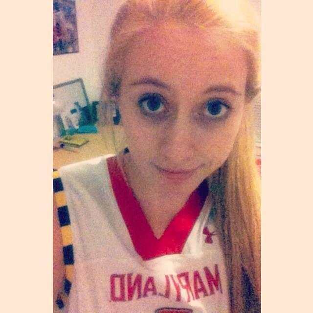 thewayiseeit94's profile picture. em ay are why El ay en dee