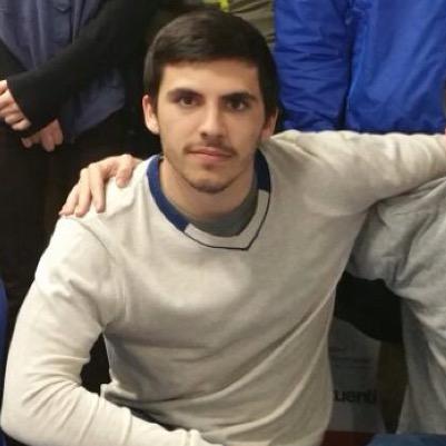 Estudiante TIC, Árbitro de 2a Catalana, Desarrollador newbie de aplicaciones en Internet. Espíritu emprendedor. @Spiderixs plat3 en League of Legends.