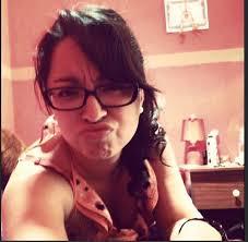 lamaspipaana6's profile picture. 32 network in bathro ,30% prefer contacting customer service via social media rather than by phone