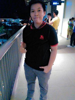 .,I fall, I rise, I make mistakes, I live, I learn, I’ve been hurt but I’m alive.
I’m human, I’m not perfect but I’m thankful.”