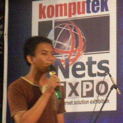 Telecomunications Engineering 2011PENS @eepiscampus |  @KomunitasNgawur  |