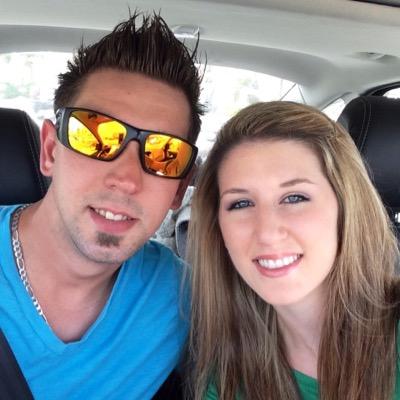 gloelisa23's profile picture. 