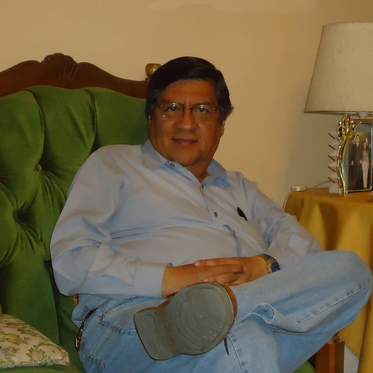Carlos H Salazar P.