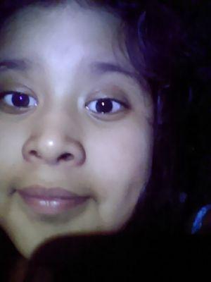 I love prince Royce I'm ?? age my favorite color is agua and my favorite singer is Selena Gomez
