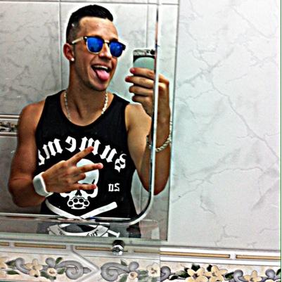 Cultive, cuide, queira bem, o resto vem.