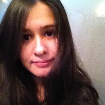 Love_and_Dust's profile picture. Mi vida está más enredada que mis audífonos. Medstudent.