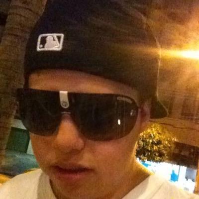 quem vive de orgulho, morre de saudade!