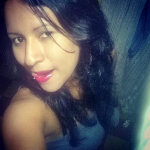 LeleDamn's profile picture. U_u 生活の中で我々は常に良いものを渡したいが、時には物事は理由があって起こる、それを失うことに痛いが、愛のタップの生活の現実を見るために、失われているが、それでもそれを愛する :'(   TT_TT