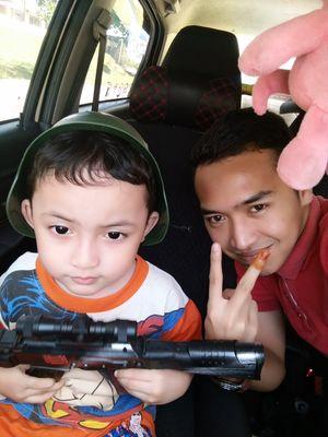 Wedding photographer and young entrepreneur ... Pm me for job vacancy and booking for wedding photo