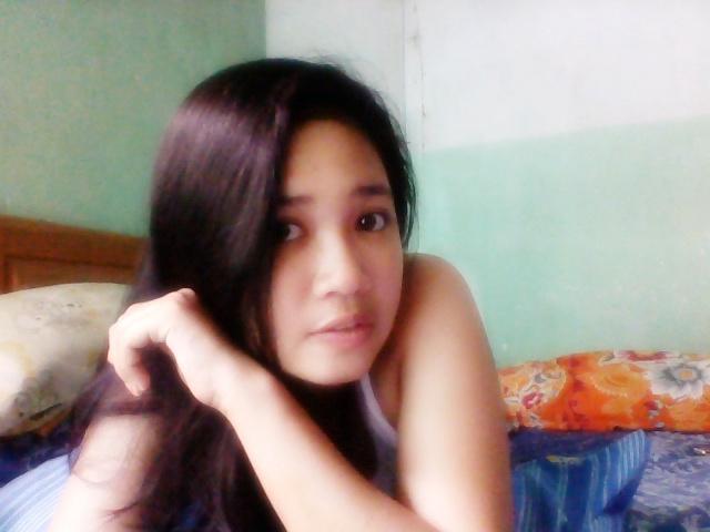 Baik, murah senyum:)