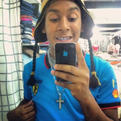 Jho_Ordan's profile picture. ╭.∩.╮·. Yow Toii #Claro de que Muchos #Orange Para que yow No #Viva  ╭.∩.╮